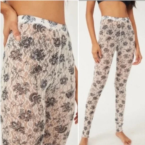NWT Free People Intimately Layered In Lace Leggings In Chamoix Combo - Picture 7 of 10